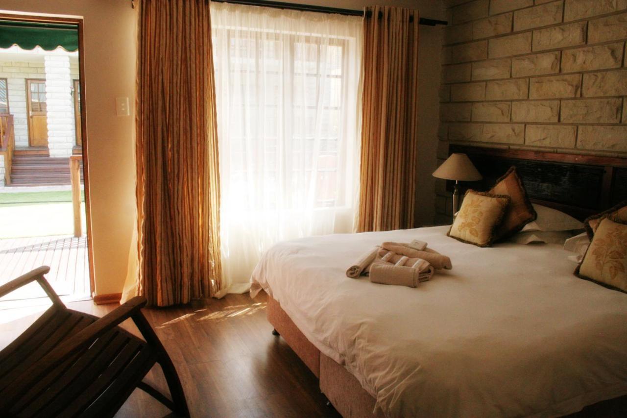 Imperani Guesthouse ฟิคส์เบอร์ก ภายนอก รูปภาพ