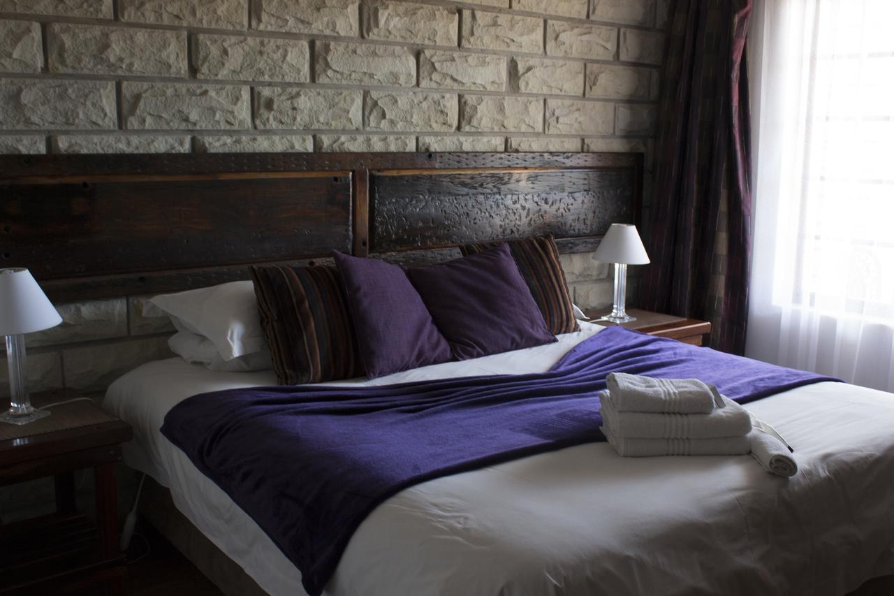 Imperani Guesthouse ฟิคส์เบอร์ก ภายนอก รูปภาพ
