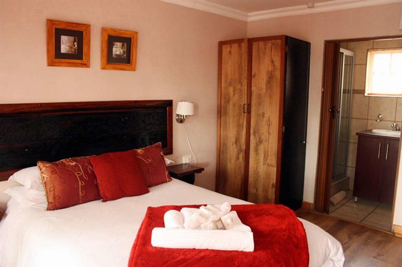 Imperani Guesthouse ฟิคส์เบอร์ก ภายนอก รูปภาพ